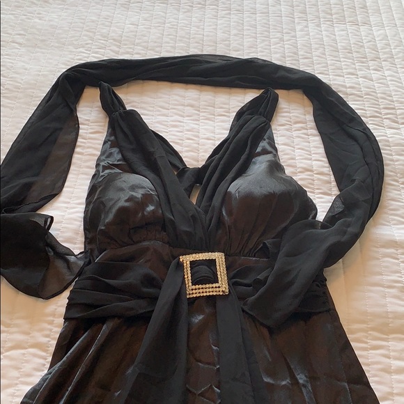 Dress - Picture 8 of 8